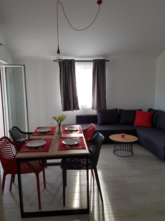 Apartments Kiara 푸나트 외부 사진