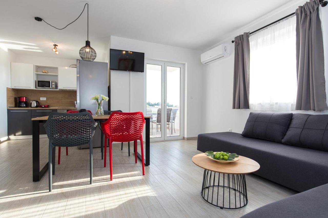 Apartments Kiara 푸나트 외부 사진