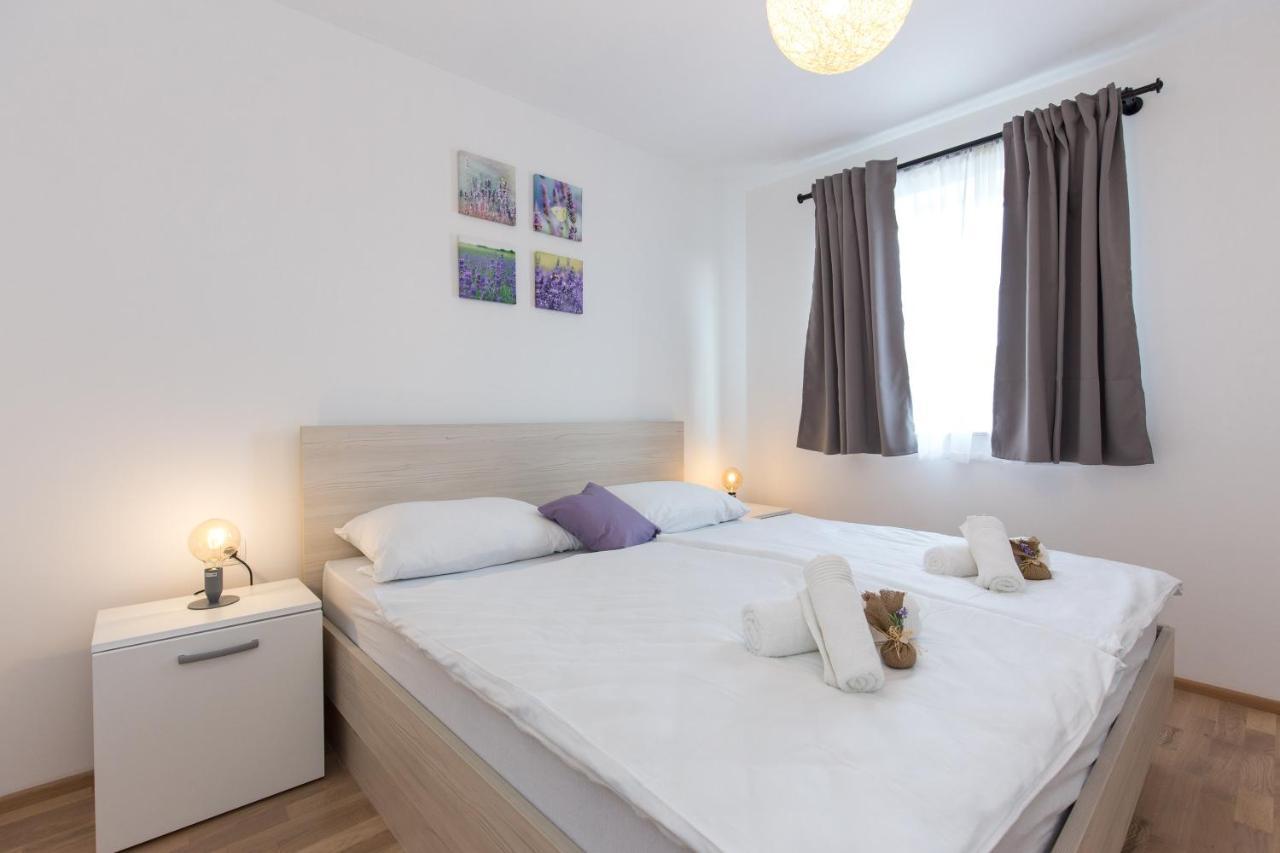 Apartments Kiara 푸나트 외부 사진